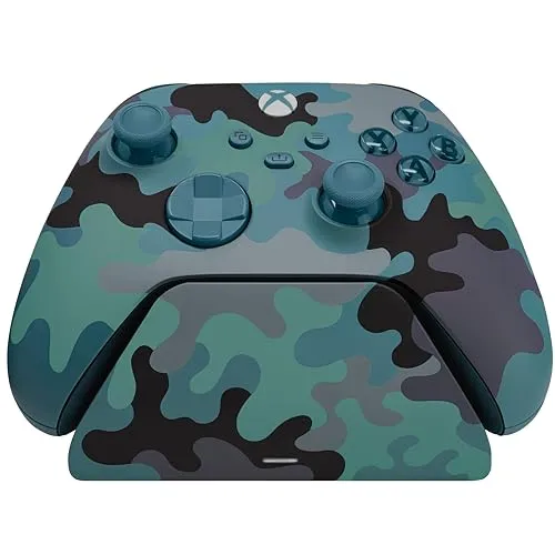 Razer Universelle Schnellladestation - Schnellladegerät für Xbox-Controller (Universelle Kompatibilität, Magnetkontaktsystem, Passend zu jedem Xbox-Controller) Mineral Camo