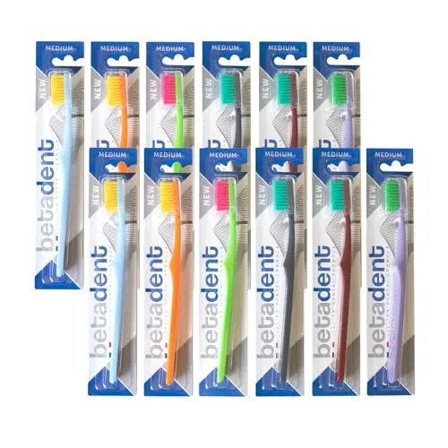 Betadent MEDIUM Bürsten-Set 12 Stück, mittlere Borsten mit abgerundeten Spitzen für sanfte, aber effektive Plaque-Wirkung, 12 Stück, verschiedene Farben.