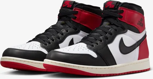 Jordan 1 Retro High OG Black Toe Reimagined von Nike