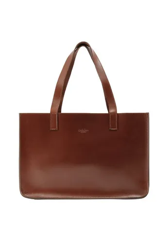 Gusti Leder Shopper Agatha – Damen Ledertasche mit AirTag-Fach - Geräumige Ledertasche für Uni und Büro: Ideal für Laptop und Alltag, bietet viel Stauraum. Mit geheimem AirTag-Fach für Sicherheit und stilvollem Design aus robustem Büffelleder.