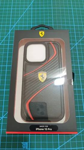 CG Mobile FEHCP15LPTWK Hülle für iPhone 15 Pro 6.1