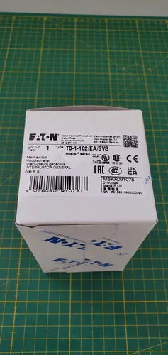 Eaton T0-1-102 EA SVB Hauptschalter - 2-polig mit NOT-AUS-Funktion, IP65 Schutzart und abschließbar in 0-Stellung