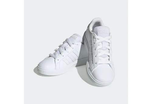 adidas Sportswear GRAND COURT LIFESTYLE TENNIS LACE-UP Sneaker - Sneaker im sportlichen Design inspiriert vom adidas Superstar, ideal für Freizeit und Alltag, fällt klein aus – bitte eine Größe größer bestellen.