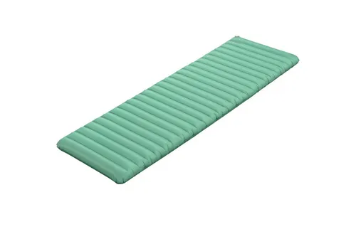 Bestway Isomatte Luftbett Camping Matratze mit R-Wert 2,9 und nur 825 g - Genießen Sie besten Schlafkomfort beim Camping mit unserer leichten Isomatte. Mit einem R-Wert von 2,9 bietet sie hervorragende Isolierung und ist ideal für Outdoor-Abenteuer. Platzsparend und kompakt, perfekt für Ihren Rucksack.