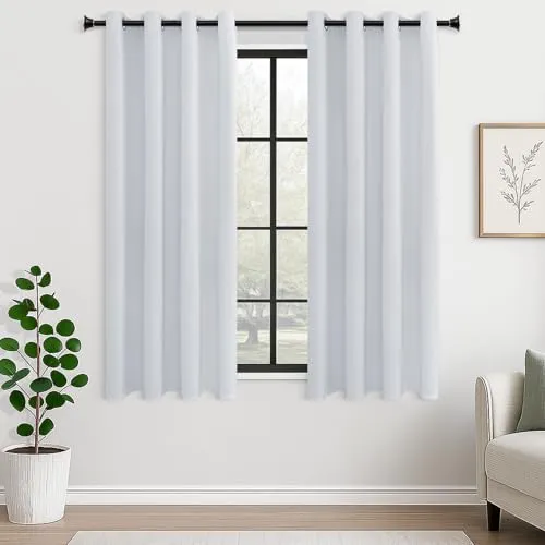 MRTREES Vorhang Blickdicht Gardinen Thermovorhang mit Ösen Verdunklungsvorhang Ösenschal Vorhänge Kurz Modern 160×140cm(H×B) Weißgrau 2er Set für Hotels Büros Wohnzimmer Schlafzimmer Kinderzimmer