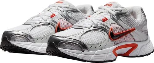 Nike V5 RNR Sneakers Damen