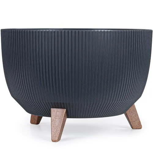 KONZEPT Blumentopf mit Füßen – moderner Blumenkübel aus Kunststoff 40 cm für drinnen und draußen - IDEAL FÜR GROßE ZIERPFLANZEN: Bietet ausreichend Platz für kräftige Pflanzen. Mit integriertem Bewässerungssystem für einfache Pflege und UV-beständig für langfristige Nutzung im Außenbereich.