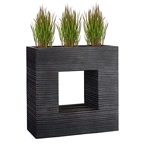 Pflanzwerk Pflanzkübel Vista Premium 66 cm Anthrazit - Der Pflanzkübel Vista von Pflanzwerk kombiniert elegantes Design mit Funktionalität. Ideal für wechselnde Bepflanzungen, bietet er durch seine frostbeständige Qualität und leichte Handhabung eine attraktive Lösung für jeden Außenbereich.