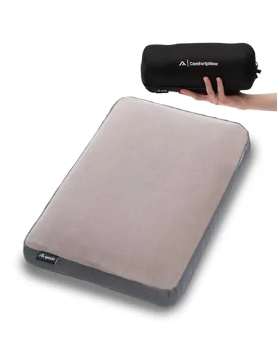Comfort Pillow Max von qeedo - Isomatten – Formstabil dank hochwertigem Memory-Schaum für maximalen Schlafkomfort, ideal für Reisen, Camping und Zuhause. Waschbarer Bezug für optimale Hygiene.