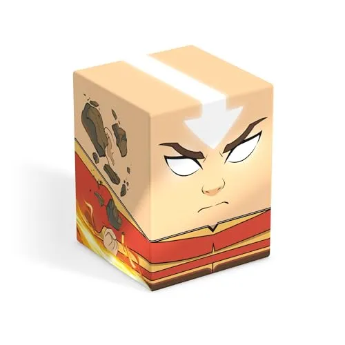 Squaroes Squaroe Avatar: The Last Airbender AV010 - Avatar Aang - Praktische Box für TCG-Decks und Sammlerstücke. Der Avatar Aang Squaroe bietet Platz für bis zu 100 Spielkarten und besteht aus überwiegend erneuerbaren Materialien. Ideal für Sammler und Spieler!