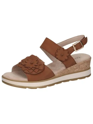 Caprice Damen Flache Sandale aus Leder, Braun (COGNAC NUBUC), 39 - Luftige Sandale Flats für entspannte Sommertage. Genießen Sie den hohen Komfort der MEMOTION Technologie und die praktische Schließe für einfaches An- und Ausziehen.