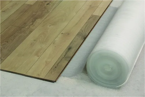 EQUIPPED 1003 Basic Foam 3mm - Trittschalldämmung für Laminat - EQUIPPED 1003 Basic Foam 3mm - Hochwertige Unterlage für Laminat, sorgt für optimalen Schallschutz und erhöht den Komfort im Wohnbereich.