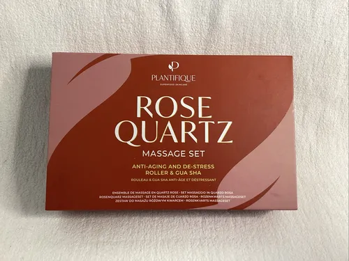 Plantifique Rosenquarz Roller und Gua Sha Stein von Plantifique