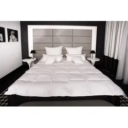 Mayaadi Home Baumwollbettdecke HS43 155x220 cm - Kassettendecke für mittleres Wärmebedürfnis, 1350g Füllung aus 15% Daunen und 85% Federn, ideal für ganzjährige Nutzung, besonders weich und kuschelig, für Allergiker geeignet.