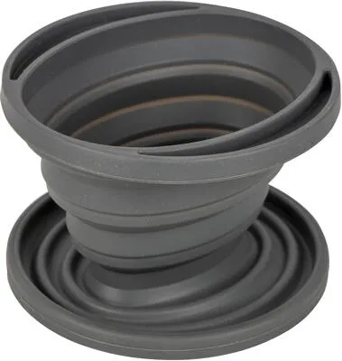 Bo-Camp Kaffeefilterhalter, faltbar - Kaffeefilterhalter aus hochwertigem Silikon, faltbar auf nur 1,5 cm Höhe – ideal für Camping und unterwegs.