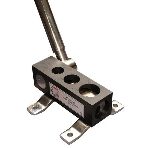 Holzmann Maschinen Rohrausklinkmaschine RAM 43 H030400001 - Elektrische Scheren, präzise Rohrausklinkmaschine für professionelle Anwendungen, ideal für Metallverarbeitung und Handwerksbetriebe.