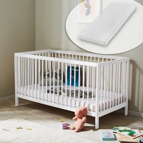 Höhenverstellbares Babybett 70x140 aus Buchenholz - Babybett mit herausnehmbaren Sprossen und atmungsaktiver Matratze, ideal für Babys bis 6 Jahre. Sicher und stabil, hergestellt in der EU nach höchsten Qualitätsstandards.