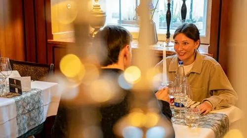 JOCHEN SCHWEIZER Geschenkgutschein: Candle Light Dinner für 2