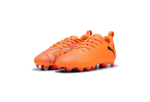 Puma Future 8 Play Fg/Ag Jr Fußballschuhe - Fußballschuhe für Kinder, leicht und nachhaltig mit 30% recyceltem Obermaterial, ideal für blitzschnelle Bewegungen auf Natur- und Kunstrasen.