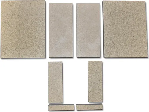 Feuerraumauskleidung für Caminos Topas Kaminofen - Sonstiges Kaminzubehör, passgenau und langlebig aus Vermiculite für optimale Wärmeisolierung und einfache Installation.