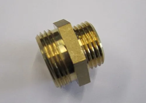 Schraubverbindung Reduziernippel mit 2 Außengewinden 1/2 Zoll auf 3/4 Zoll