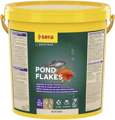 sera Pond Flakes 21 L (3,15kg) | Hauptfutter für Teichfische - Gartenteichfischfutter ohne Farb- & Konservierungsstoffe, fördert Gesundheit & Wachstum von Goldfischen und Jungfischen, leicht verdaulich und umweltfreundlich für sauberes Teichwasser.
