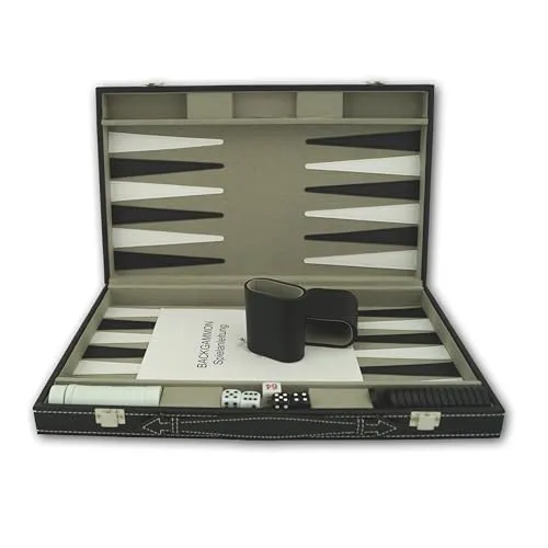 PrimoGames Attaché Koffer Backgammon Spiel - Edles Backgammon-Set aus Kunstleder mit hochwertigem Filz-Innenbezug, 48 x 38 cm groß, inkl. Würfelbechern – perfekter Spielspaß für die ganze Familie!