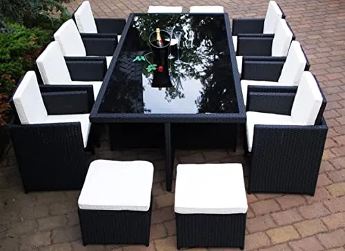 Ragnarök-Möbeldesign Wieland Premium PolyRattan Essgruppe - Hochwertige Essgruppe für den Garten, Platz für bis zu 12 Personen. Robuste Konstruktion mit Aluminium-Unterbau, 8 Jahre Garantie auf UV-Beständigkeit. Stilvolles Design in Vulkan Schwarz, ideal für gesellige Abende im Freien.