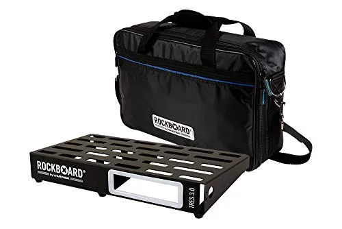 RockBoard TRES 3.0 Pedalboard mit Gigbag - Gitarren-Effektgeräte: 442 x 236 mm großes, verwindungssteifes Pedalboard für 5-10 Effektpedale, inkl. Gigbag und Zubehör, ideal für Musiker auf Tour.