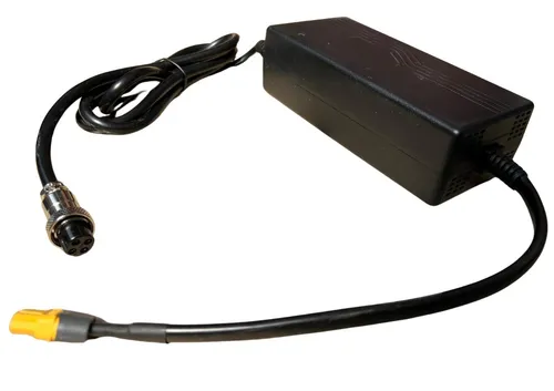 Produktbild Pundmann Arctix – Ladegerät, Strom, Aufladen