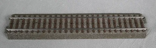 Märklin Modelleisenbahn-Set H0 C-Gleis 20188 - Gerades Gleis 188.3 mm, ideal für Modellbau-Enthusiasten und ab 15 Jahren geeignet