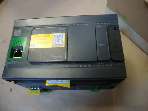 Produktbild Schneider Electric TM241CE24T PLC CPU, Modicon M241