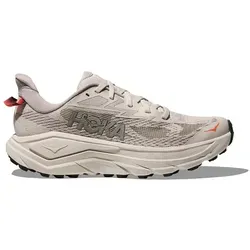 HOKA Damen Trailrunningschuhe W CHALLENGER 8 – Vielseitige Geländeschuhe - Ideal für Straße und Gelände: Der Challenger 8 bietet optimale Dämpfung und hervorragenden Grip. Leicht und bequem, perfekt für Kies und Schotter. Mit verbessertem Schaumstoff und durchdachtem Design für besten Tragekomfort.
