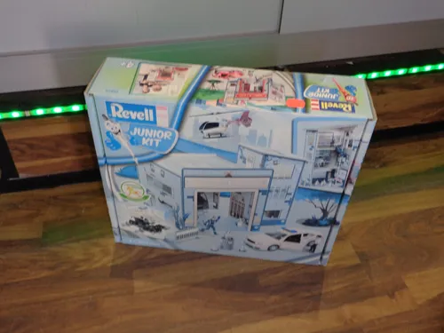 Revell Junior Kit 00850