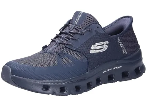 SKECHERS