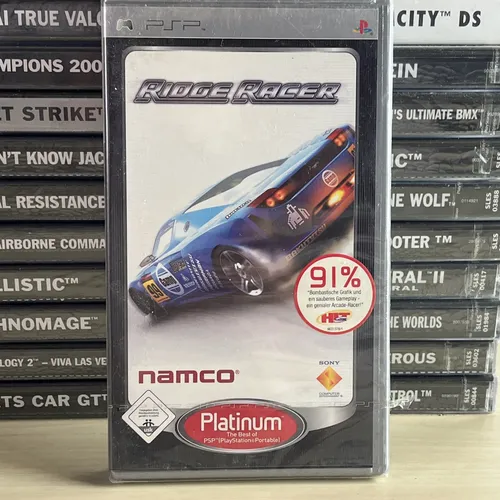 Ridge Racer für Sony PSP - Classic Racing Game - Rennspiel für die Sony PSP, bietet packenden Spielspaß mit herausragender Grafik und neuem Gameplay, ideal für Fans von Autorennen.
