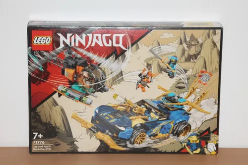 LEGO® Ninjago 71776 Jays und Nyas Rennwagen EVO - Spannendes Rennabenteuer - LEGO (R) Komplette Sets & Packs, vollständiges Set mit 398 mm Länge, ideal für Ninjago-Fans ab 7 Jahren, fördert Kreativität und Geschicklichkeit.