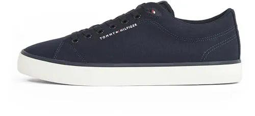 Tommy Hilfiger Sneakers Dunkelblau Größe 42 für Herren - Hochwertige Herrensneakers von Tommy Hilfiger in Dunkelblau, Größe 42. Mit rutschhemmender Laufsohle und verstärkter Hinterkappe für optimalen Tragekomfort. Ideal für jeden Anlass!