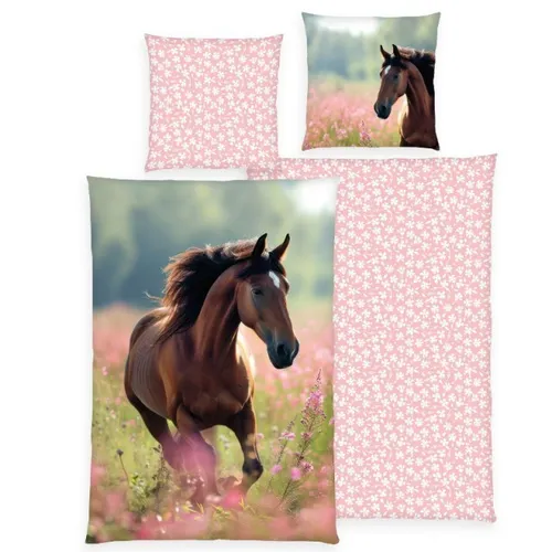 Herding Bettwäsche Pferd Young Collection - Bettwäsche-Set aus 100% Baumwolle mit tollem Pferde-Motiv, ideal für Kinderzimmer. Pflegeleicht, waschbar bei 60°C und mit praktischem Markenreißverschluss für schnelles Beziehen.
