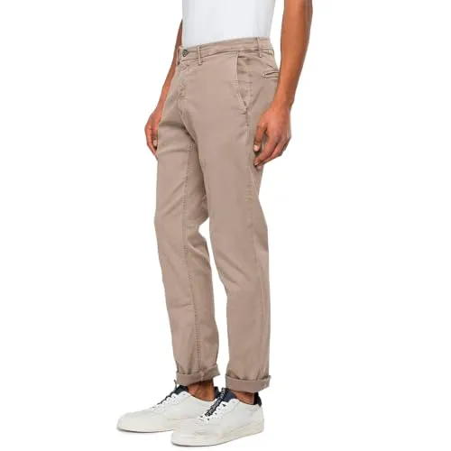 Replay Herren Benni Hyperchino Color Xlite Jeans - Sand 34W x 34L - Herren-Jeanshosen aus 10.5 OZ BULL HYPERFLEX STRETCH DENIM für maximalen Komfort und Bewegungsfreiheit.