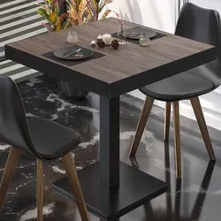 BM Bistrotisch Light Wenge Schwarz 70x70 cm - Eleganter Bistrotisch mit robuster Melaminbeschichtung für hohe Belastbarkeit. Ideal für Gastronomie und den privaten Essbereich. Pflegeleicht und feuchtigkeitsresistent – für stilvolle Akzente in jedem Raum.