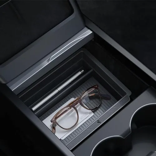 Utensilientaschen fürs Auto von Spigen