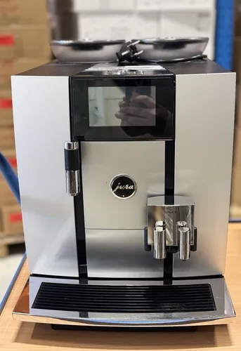 Produktbild Jura Kaffeevollautomat 15310