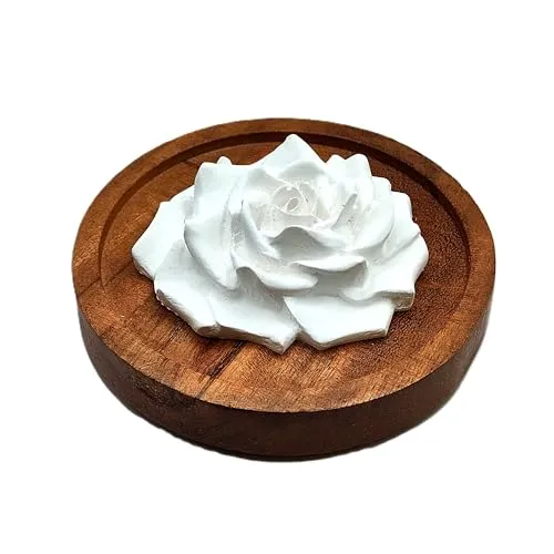 Wunderlampe.bio Handgemachte Duftstein Rose mit Holztellerchen für ätherische Öle, Duftöle, Aromaöle. Für Schlafzimmer, Wohnzimmer und Schränke