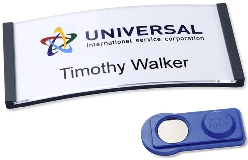 AVERY Zweckform Namensschilder mit Magnet 7,0 x 3,0 cm - Praktische Namensschilder mit Magnetbefestigung für professionelle Kennzeichnung in diversen Branchen. Individuell gestaltbar und ideal für Messen, Gastronomie oder Gesundheitswesen.