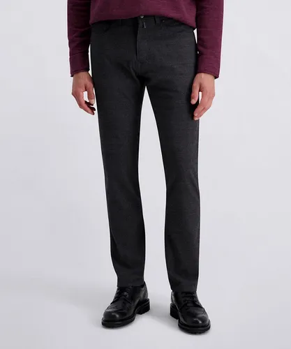 Pierre Cardin 5-Pocket-Hose PC-Lyon grau 42 - Stilvolle 5-Pocket-Hose mit elastischem Materialmix für optimalen Tragekomfort und pflegeleichte Maschinenwäsche. Ideal für den casual Look in Größe 42.
