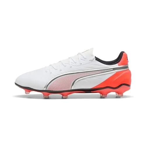 Puma King Match FG/AG - Fußballschuhe in puma white-puma silver-glowing red - Hochwertige Fußballschuhe für festen Boden und Kunstrasen, mit mindestens 20 % recyceltem Obermaterial für besten Komfort und Nachhaltigkeit.