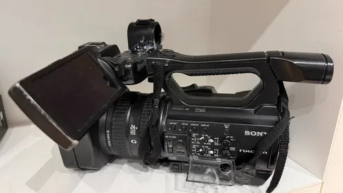 Sony HXR-NX100 – Professioneller Full-HD Camcorder