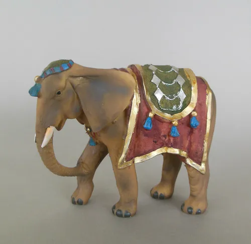 Elefant stehend 11 cm hoch für Krippenfiguren Größe 11 cm DK
