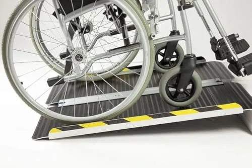The Ramp People Rollstuhlrampe, zusammenklappbar, 152 cm – 182 cm - Rampen für betreutes Wohnen, tragbare Rollstuhlrampe mit rutschfester Oberfläche und einer Tragkraft von 300 kg – ideal für Türschwellen und Stufen.